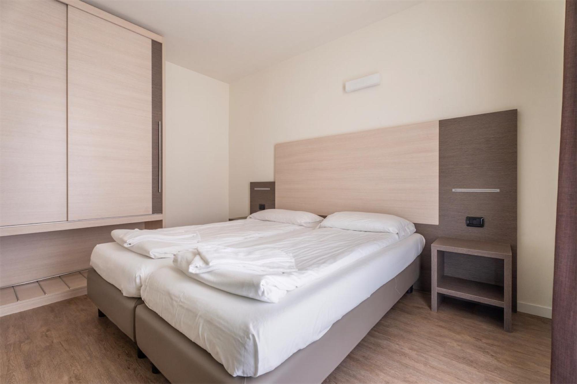 Residence Maroadi Torbole Sul Garda Exteriör bild