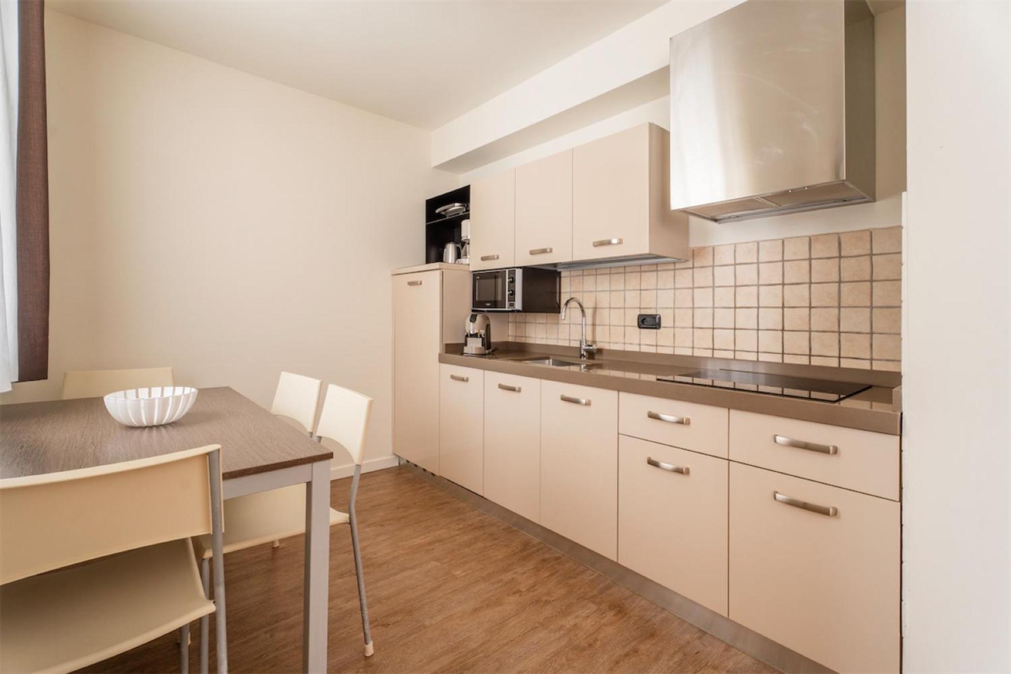 Residence Maroadi Torbole Sul Garda Exteriör bild